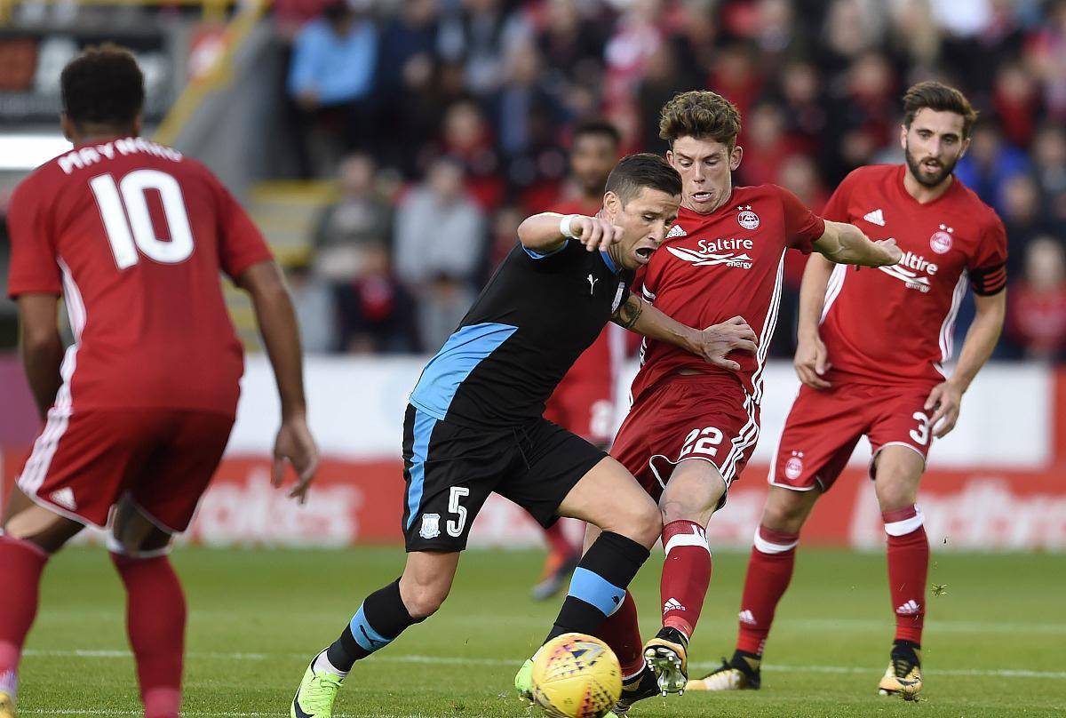 兰斯客场击败图卢兹,近四轮只取得一场胜利 兰斯客场击败图卢兹,近四轮只取得一场胜利