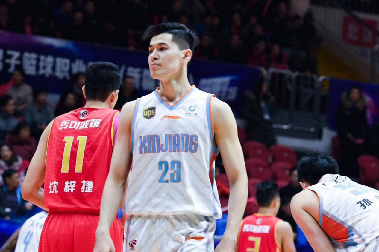 内蒙古男篮凭借强悍防守战胜敌手,卫冕希望加大的简单介绍 内蒙古男篮凭借强悍防守战胜敌手,卫冕希望加大的简单介绍