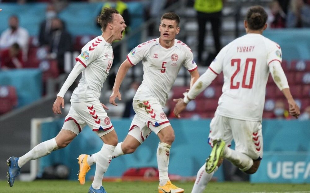 丹麦羽毛球队横扫英格兰羽毛球队,安赛龙制霸全场的简单介绍 丹麦羽毛球队横扫英格兰羽毛球队,安赛龙制霸全场的简单介绍