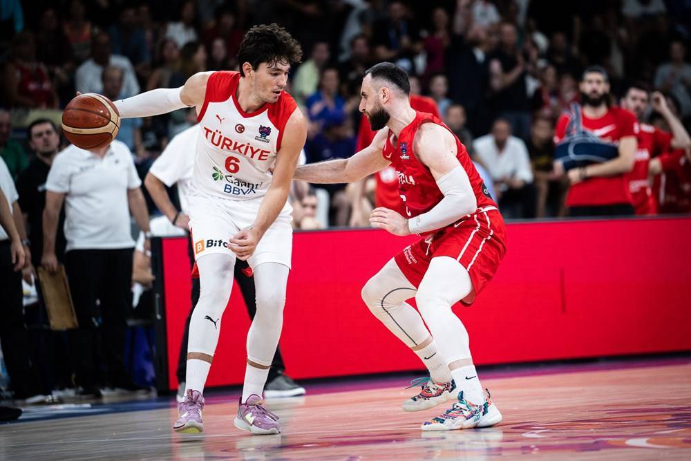 雷火电竞简介-勇士鏖战立陶宛男篮，米尔萨普打破历史纪录