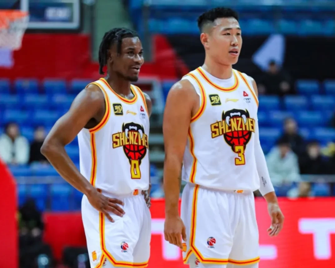 江苏男篮再胜深圳队，谨慎挑战夺冠热门